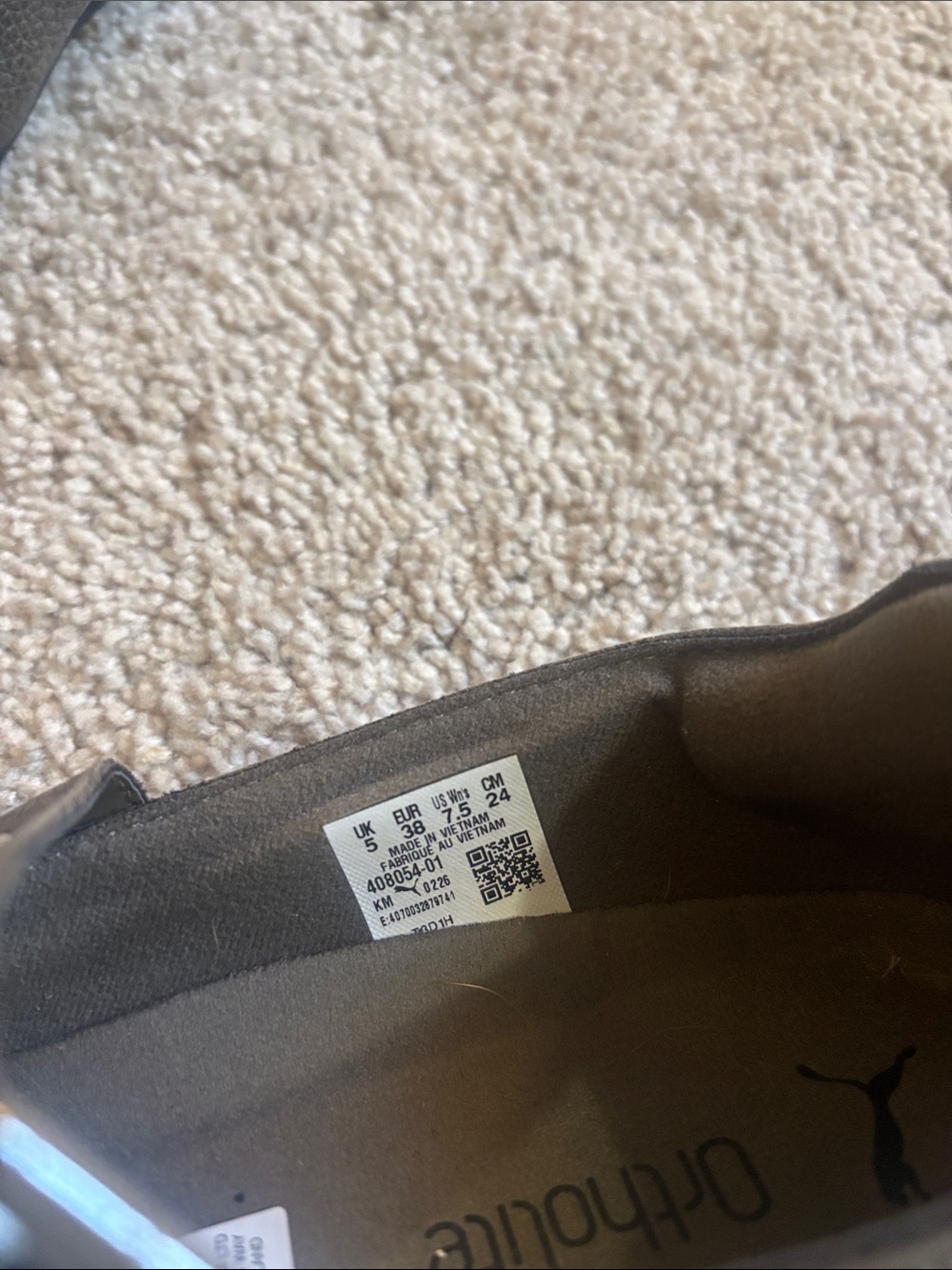 Puma Girls Gray Mary Jane Sneakers with Silver Grommet Strap - Picture 2 of 6